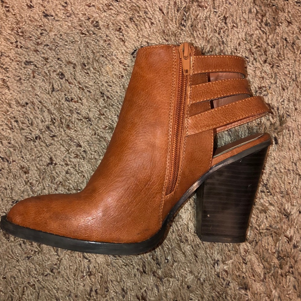 Booties - Picture 3 of 3